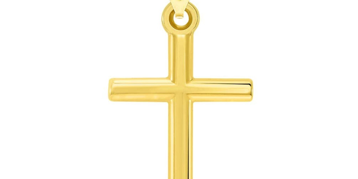 How to Wear a Gold Cross Necklace for Men with Confidence and Style