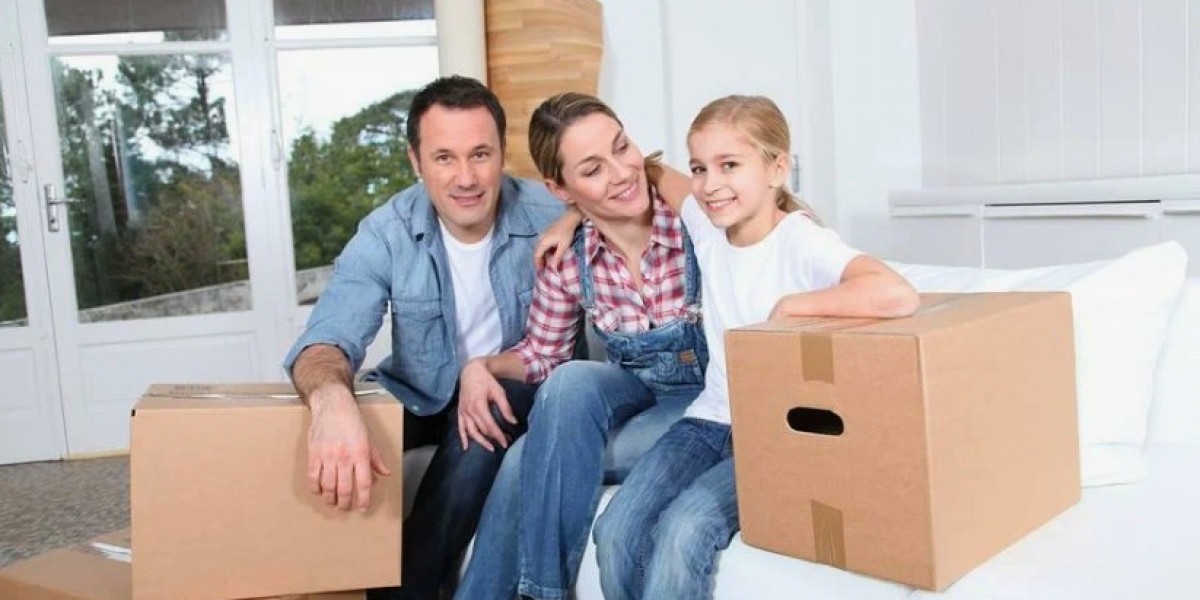 Packing Fragile Items for House Removals: Tips & Tricks