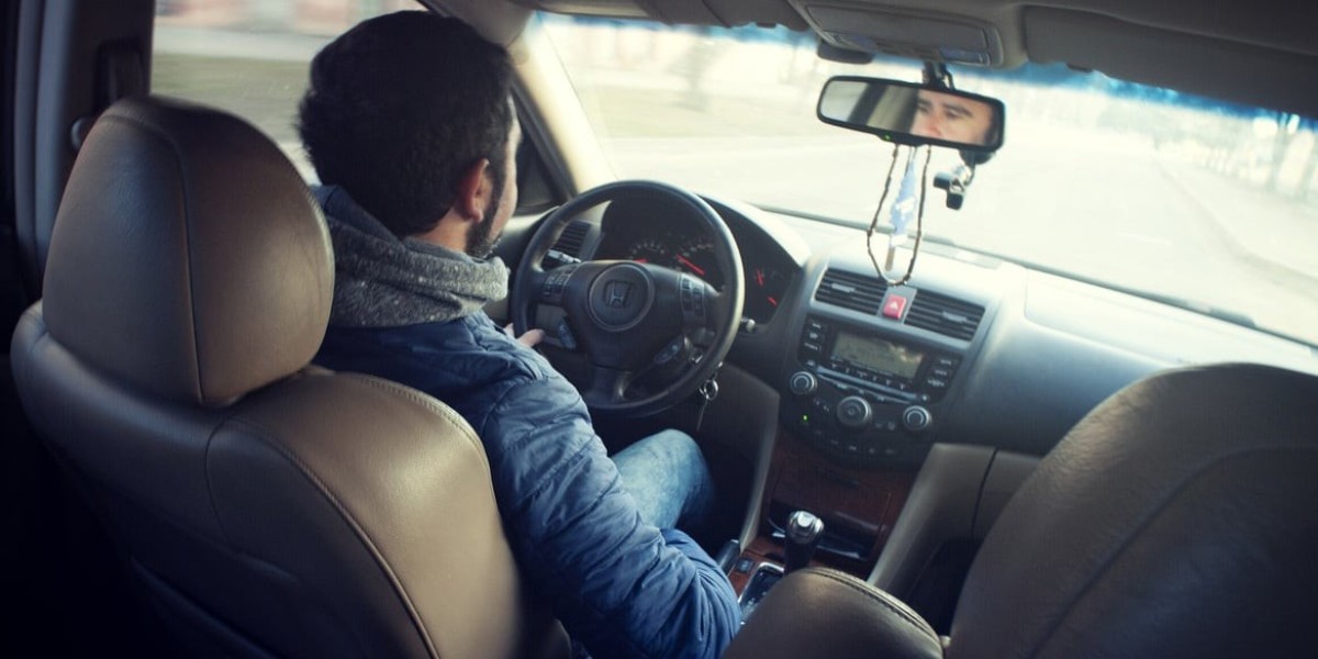 Expert Tips for Choosing a Driving School in New York