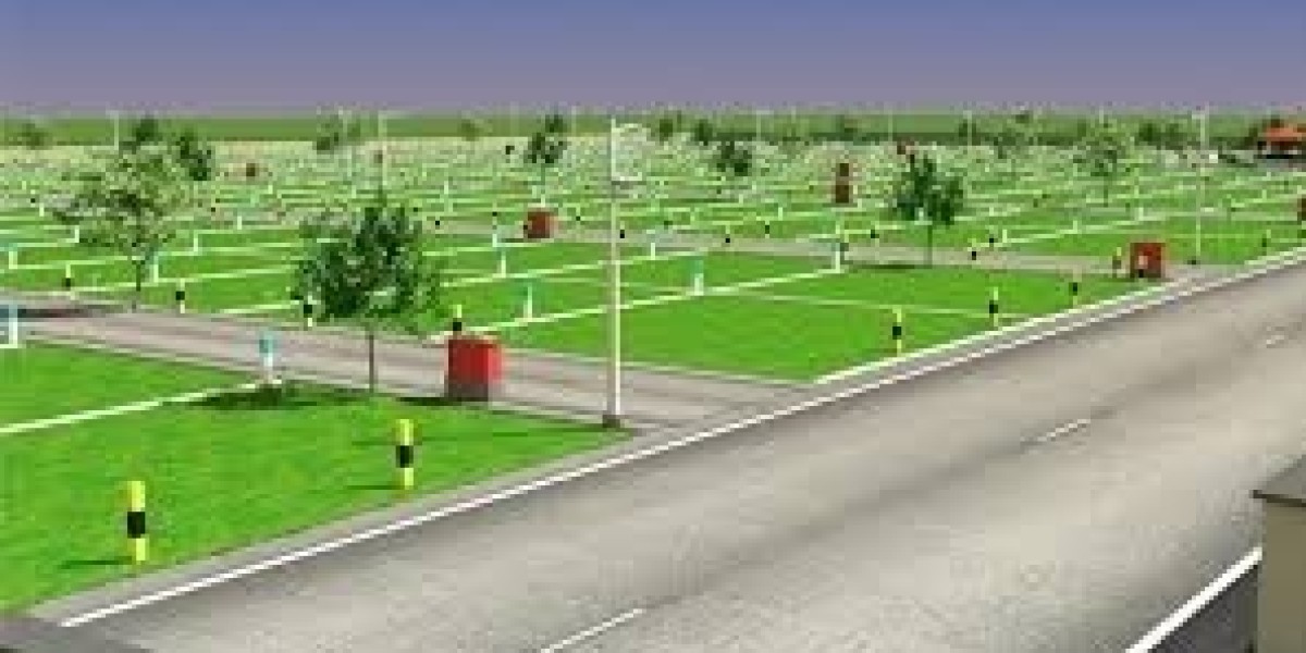 Why is investing in plots near Jewar airport a good investment?