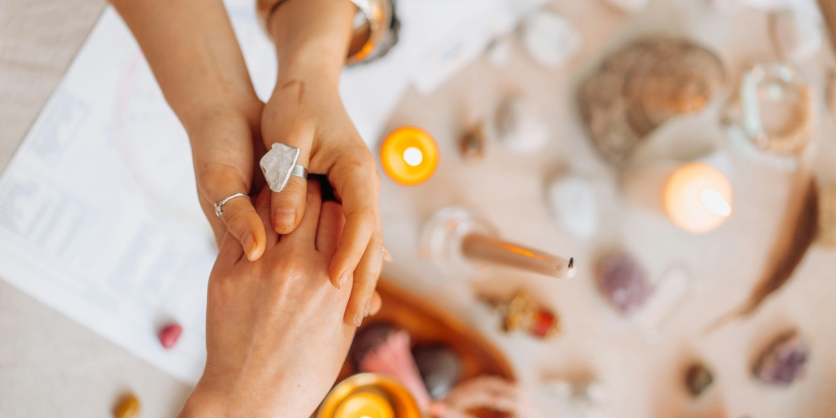 How to Choose the Perfect Handmade Jewelry for Any Occasion