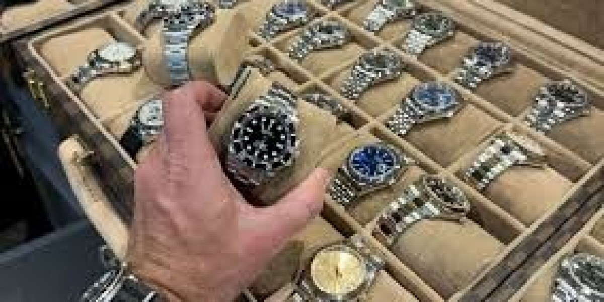 Replica Rolex Watches: Any Strong Jump in to the Planet regarding High end Choices