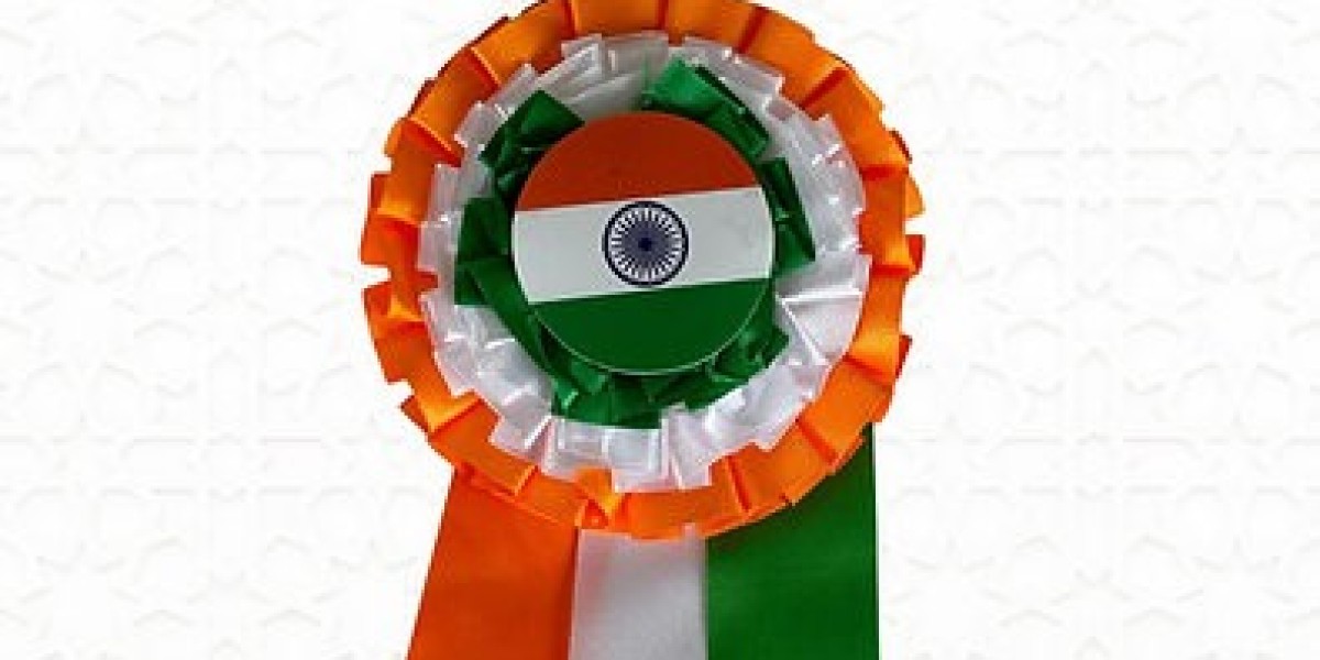 Celebrate Unity with Stylish Tricolor Brooches and Decorations