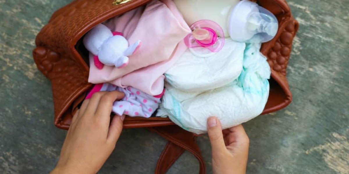 Why Choosing the Right Diaper Bag is Important for New Parents