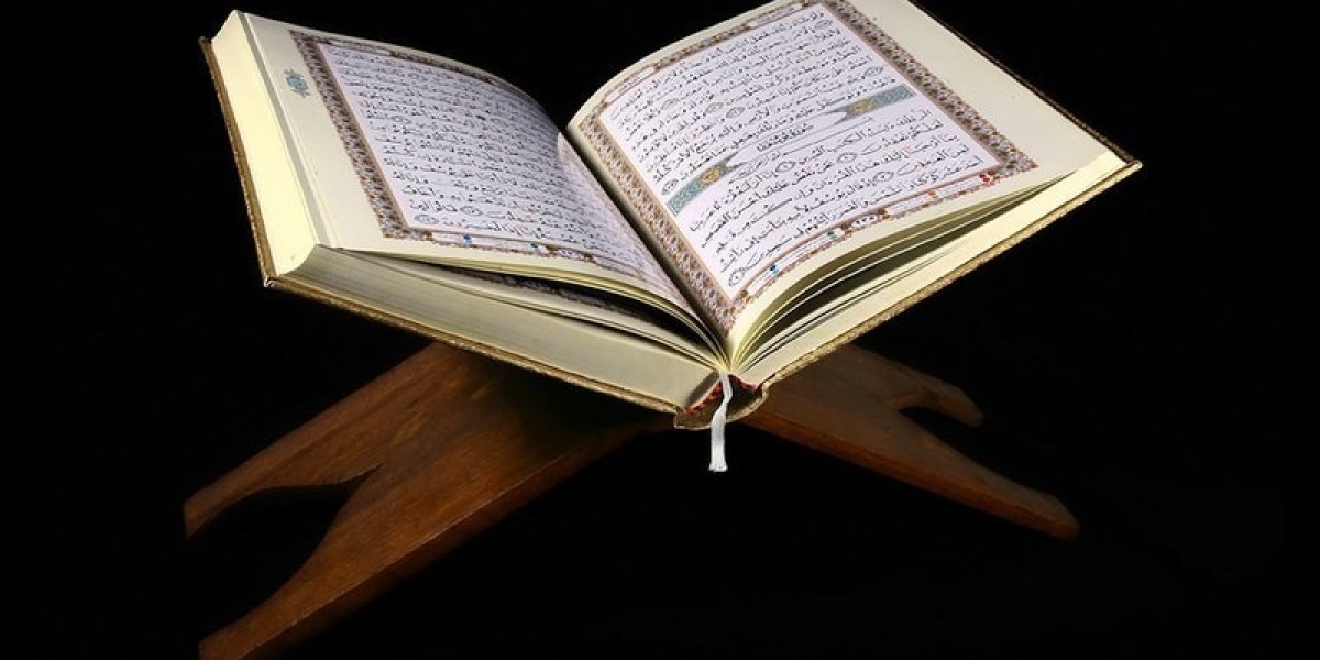 Achieve Your Quran Learning Goals with Our Online Quran Academy