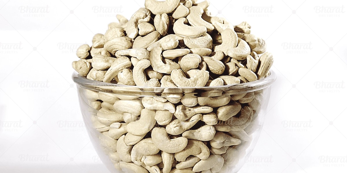 The Richness of Bharat Dry Fruits Cashews: A Nutty Delight