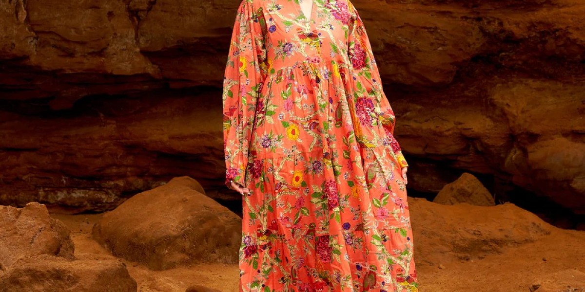 The Comfort and Style of Cotton Maxi Dresses for Women