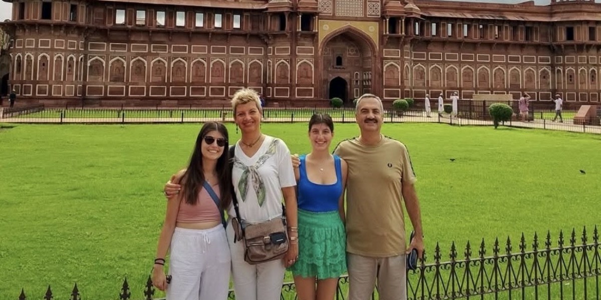 Discover India’s Heritage with Golden Triangle Tour 3 Days – Creative India Journey