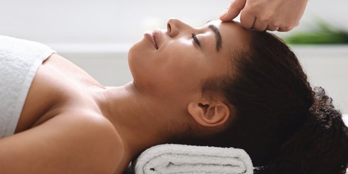 Boost Circulation Naturally with TCM Meridian Massage Singapore