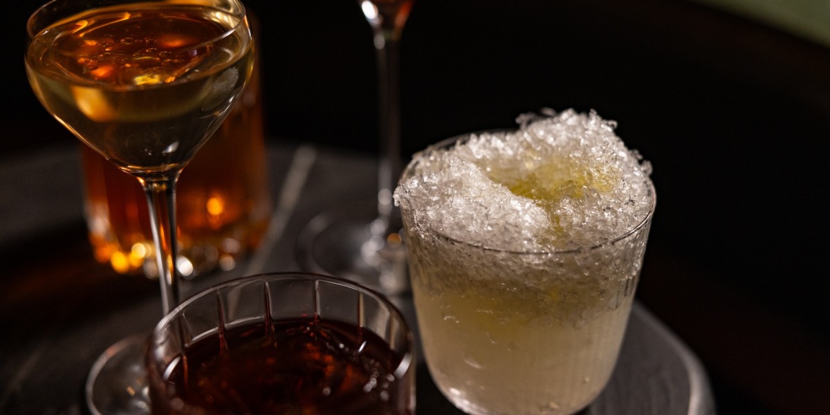 Bronze Owl Cocktail Bar: Where Art Meets Mixology