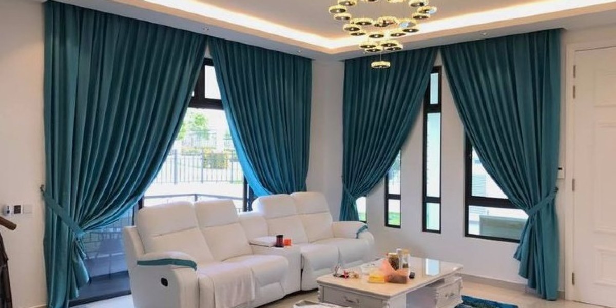 Stylish Living Room Curtains Dubai – Add Elegance and Comfort to Your Home