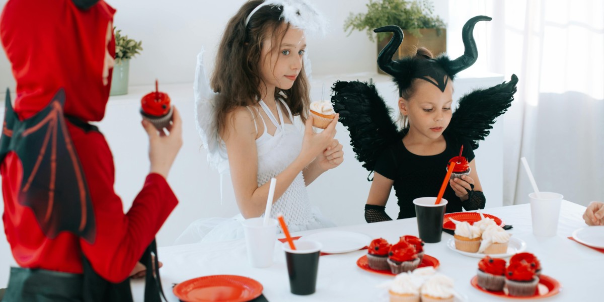 Best Halloween Accessories to Upgrade Your Costume