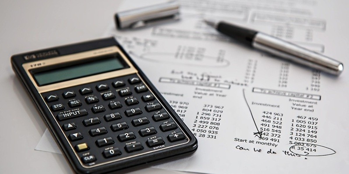 How Employers Can Benefit from Offering a Paycheck Calculator