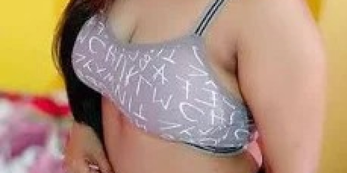 A sensual and passionate Jaipur call girls available 24/7