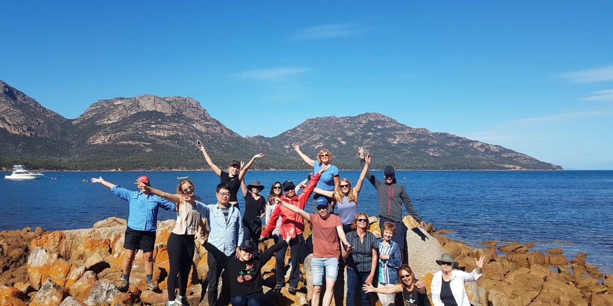 Bay of Fires Tours: Discover Tasmania’s Hidden Paradise
