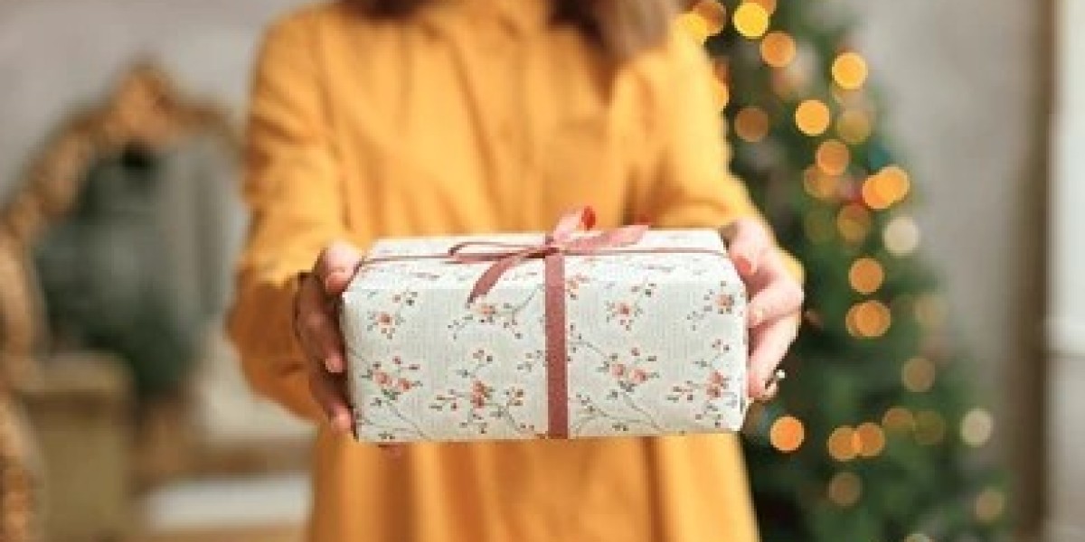 Birthday Gift Hampers – Luxury & Thoughtful Gifts in Australia