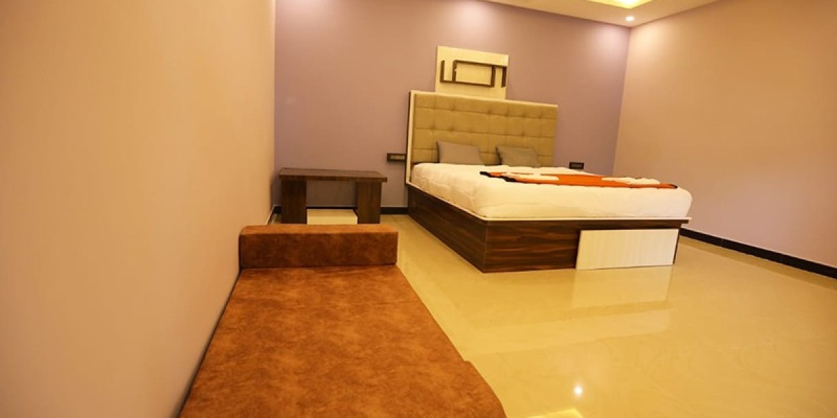 "Best Hotel Rooms in Pollachi for Family – Canalway Inn <br>"