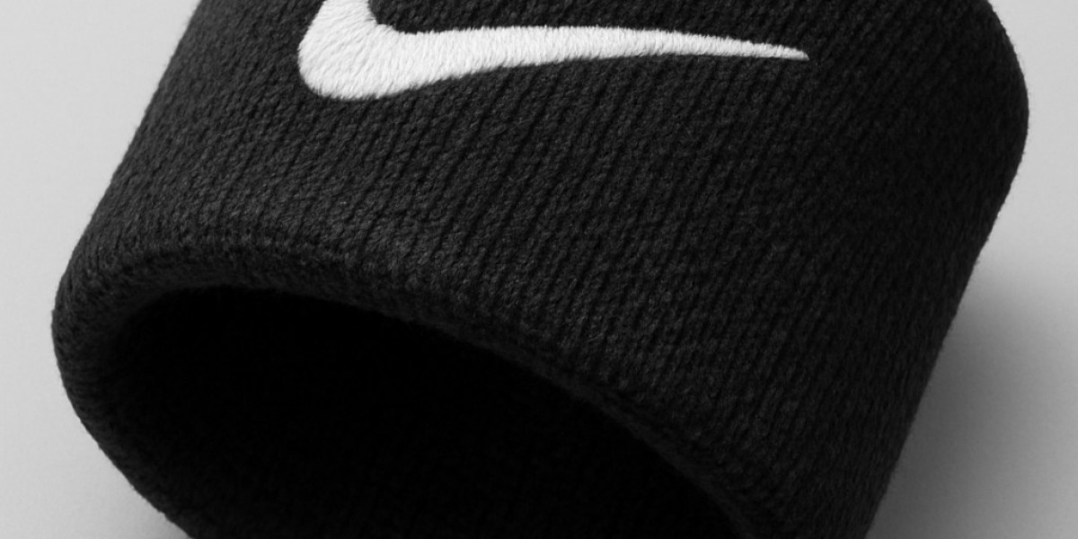 Nike Wristband – Complete Guide for Fitness, Sports, and Style