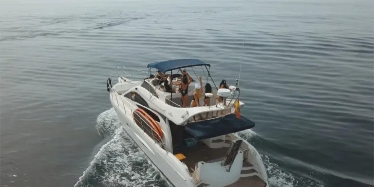 boat party Puerto Banus – The Ultimate Luxury Experience Awaits