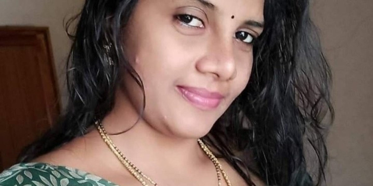 Complete Package of Fun With the Choicest Partner: Chennai Call Girls