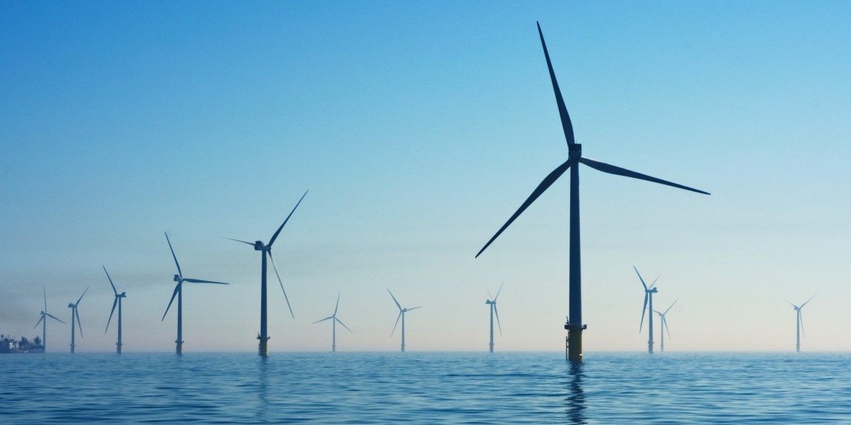 Foundations for the Future: Growth Outlook of the Wind Energy Foundation Market