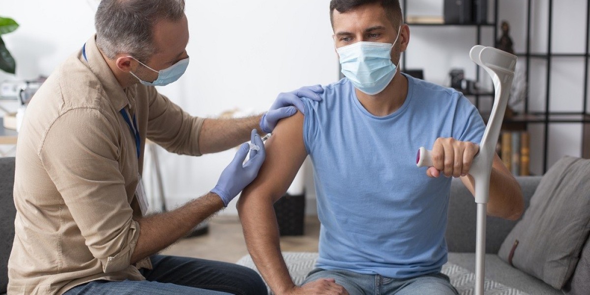 Flu Shot Timing: Why Getting Vaccinated Early Matters