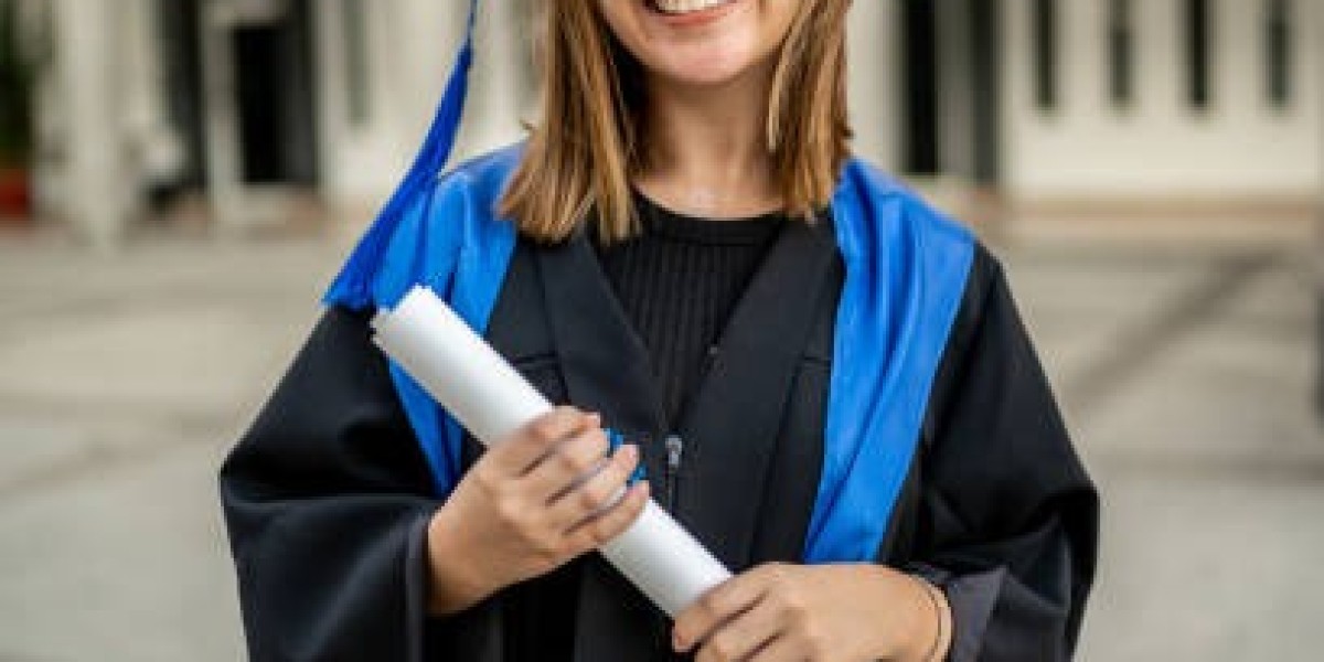 How to Preserve Your Gown as a Graduation Keepsake