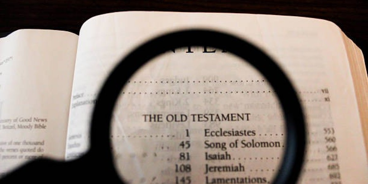 What Role Do Old Testament Books Play in Jewish Worship Practices?