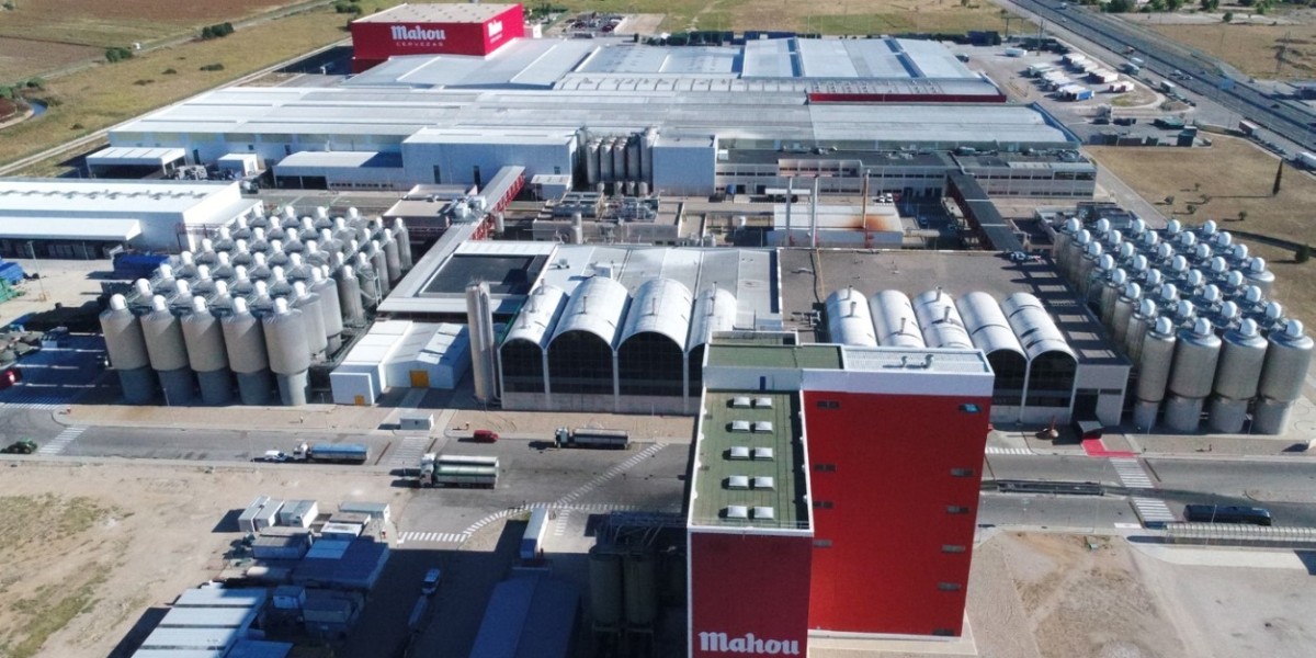 Revolutionize Warehouse Efficiency with the Power of the Connected Forklift