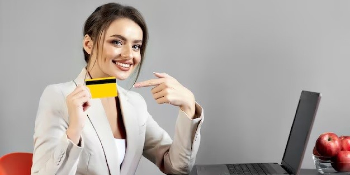 Best Credit Cards for Salaried Persons in India