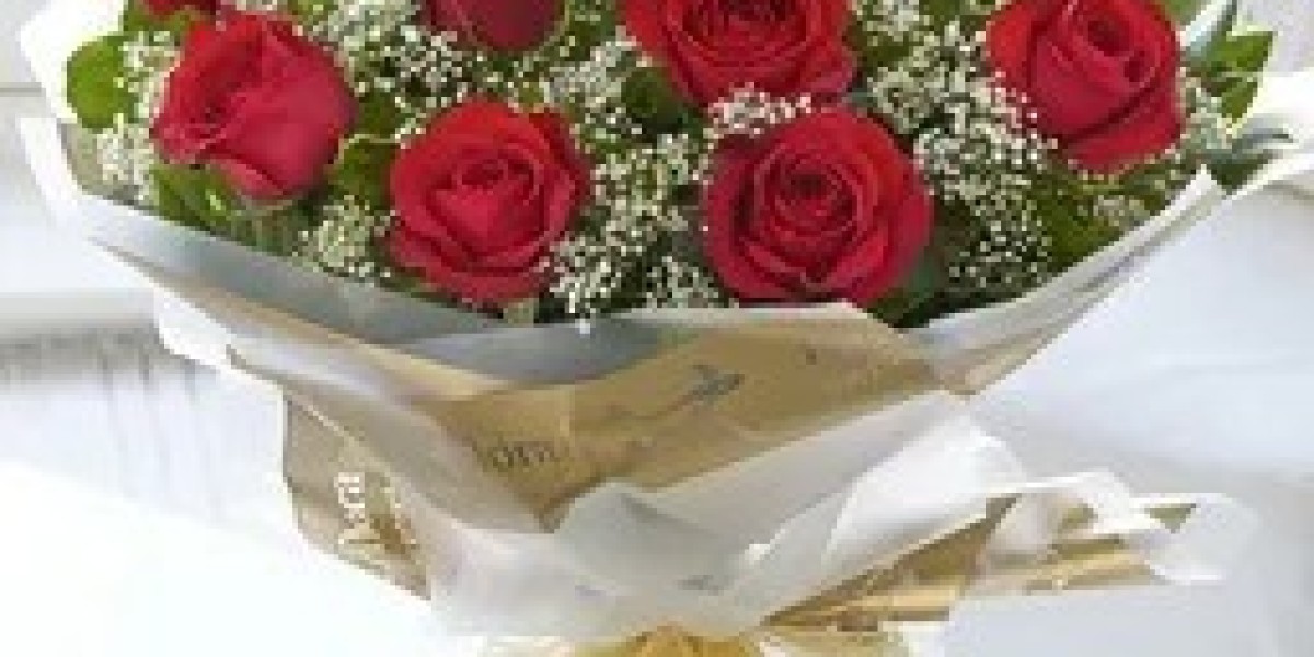 Expereince the range of Fresh & Fragrant Flowers by team at FlowersMart