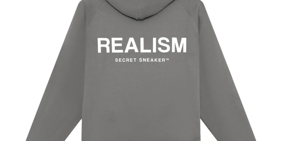 Streetwear Meets Comfort – The Realism Hoodie You’ll Love