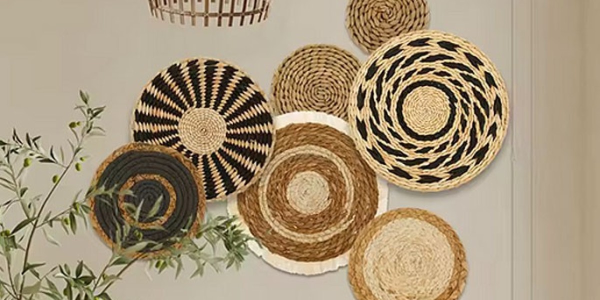 Woven Wall Decor: Timeless Artistry that Brings Nature and Craftsmanship Home