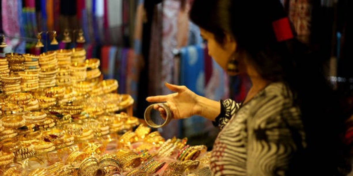 How a London Gold Centre Assists in Safe Gold Storage Solutions
