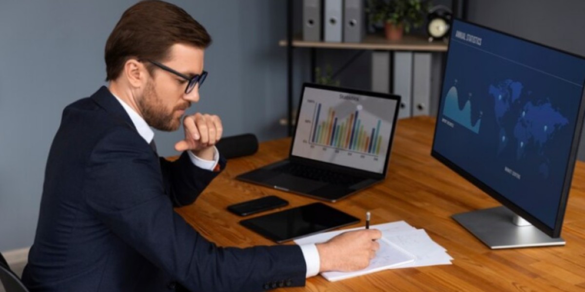 Why a Mutual Fund Consultant Is Essential for Smarter Investing