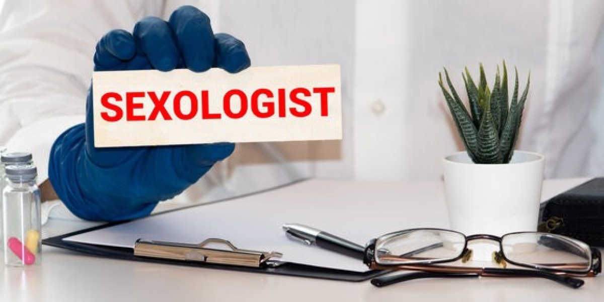 How is a sexologist different from a psychologist or therapist?