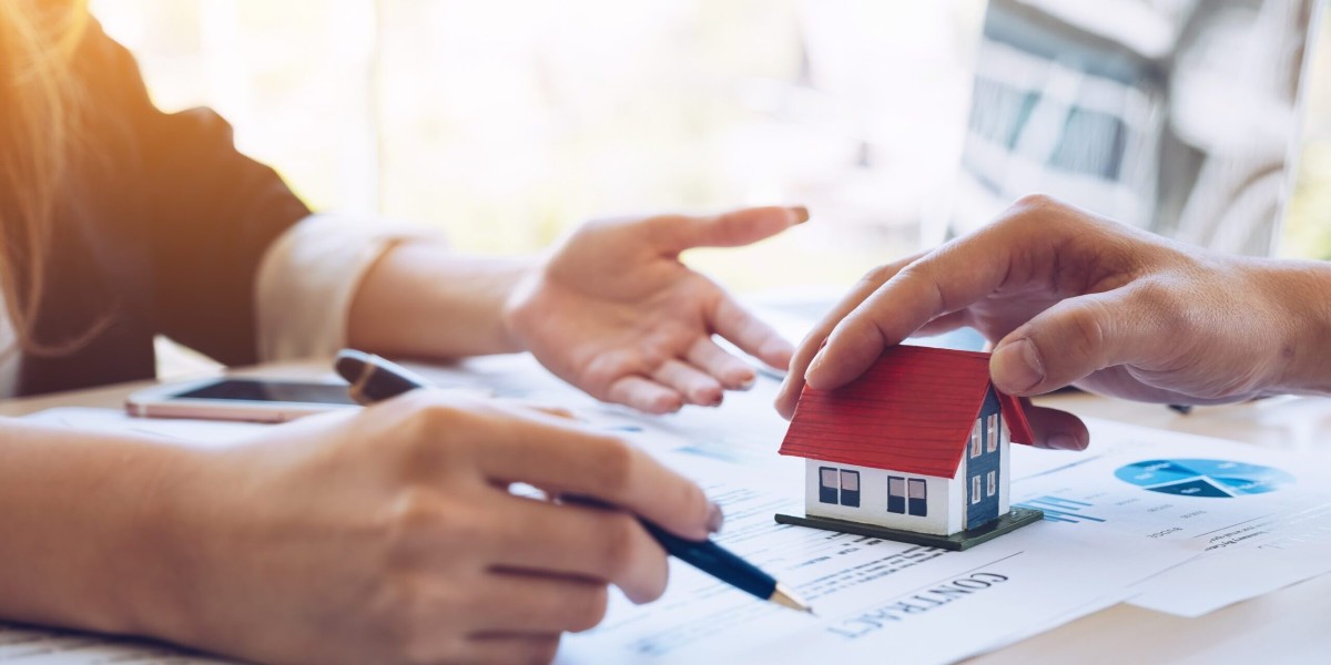 Why Should Homebuyers Trust Licensed Agents in Texas?