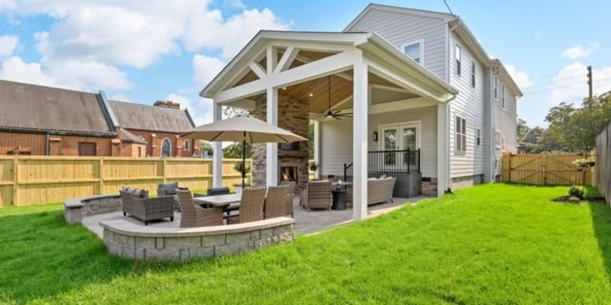 Pergolas: The Quiet Upgrade Your Backyard’s Been Waiting For