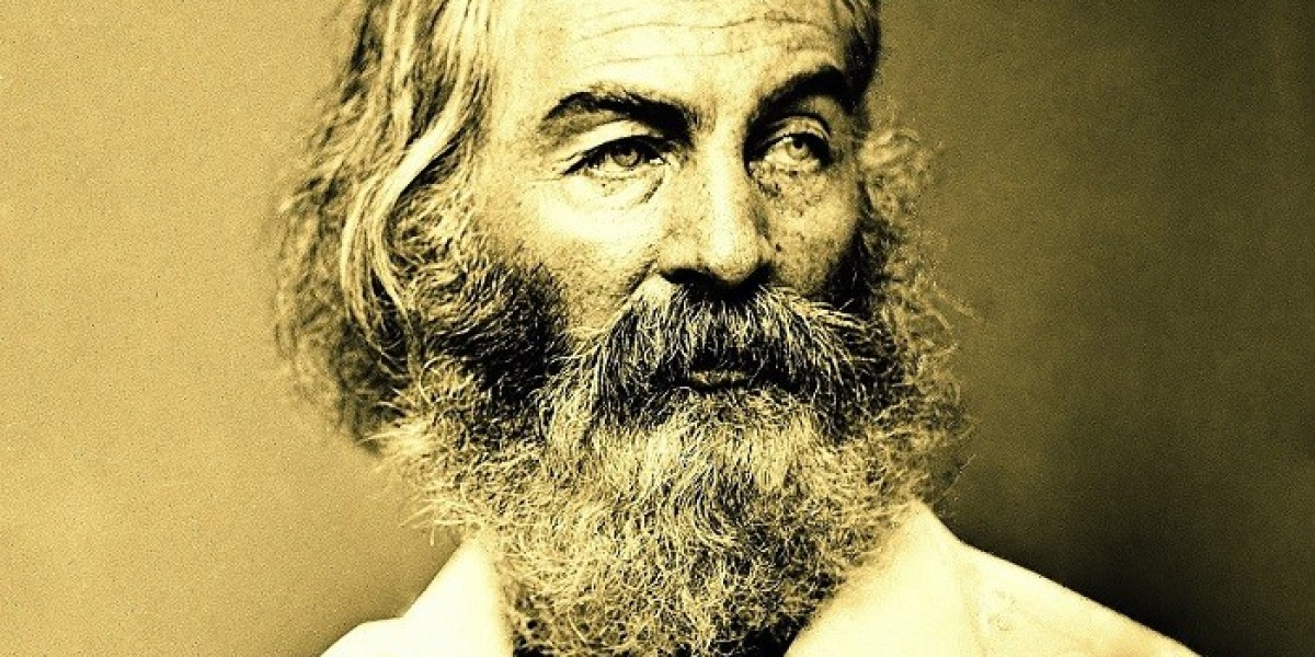 How Is the Concept of 'I' Explored in Walt Whitman’s Work?