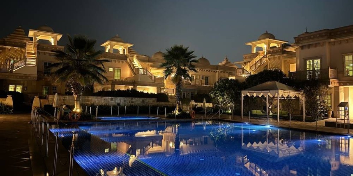 Farmhouse Near Me for Corporate Offsite With Serene Green Views