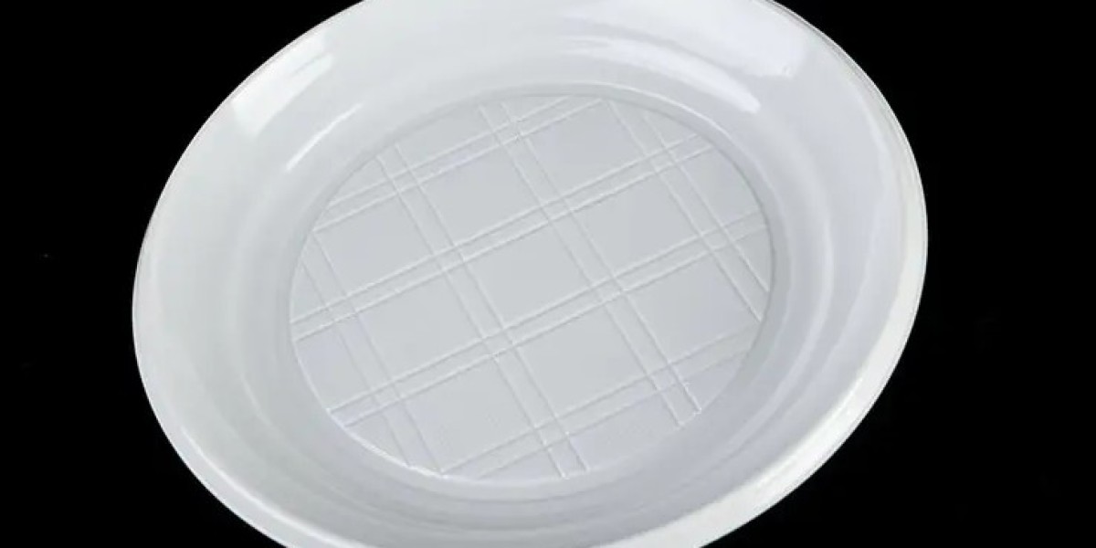 Plastic Plate Material Features and Practical Roles