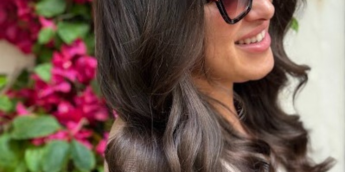 Elevate Your Look with the Top Makeup Artist Marbella for Every Occasion