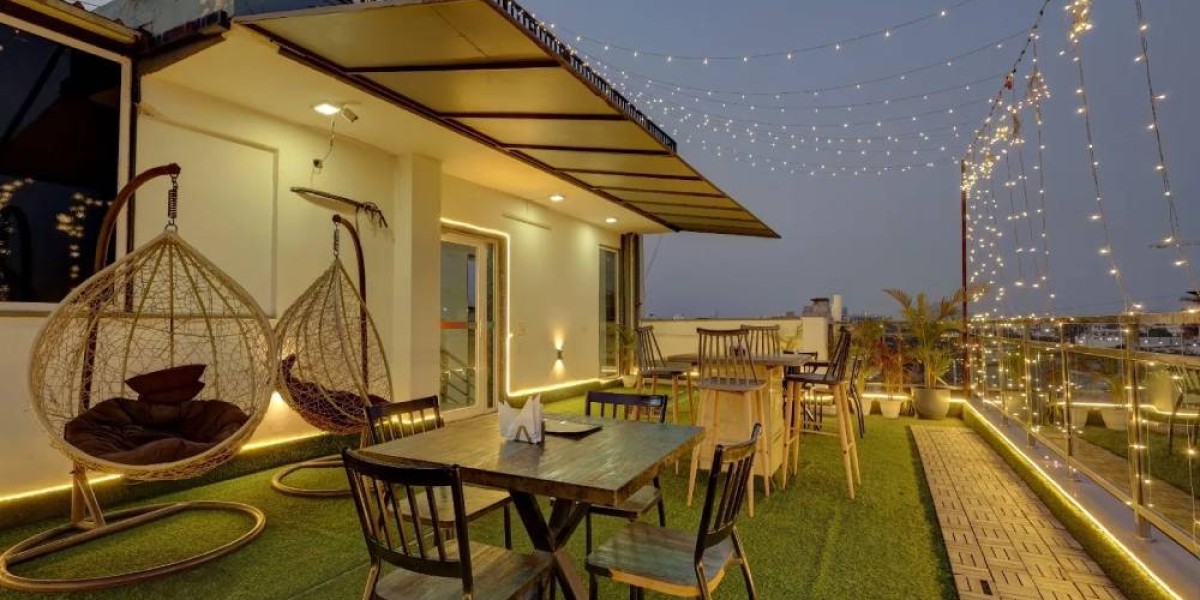 Rooftop Party Places in Gurgaon for Romantic Evenings