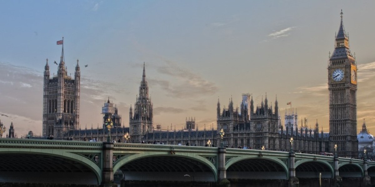 Ofcom VPN Monitoring: UK Online Safety Act & Privacy