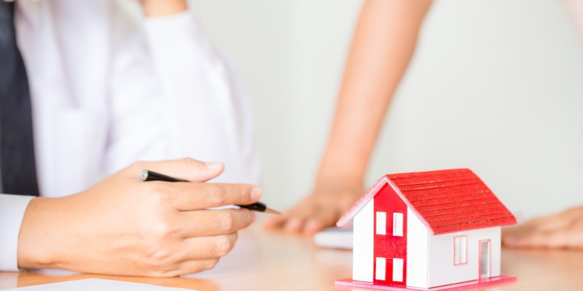 Vacation Home Mortgages in Windsor – Your Weekend Retreat Awaits