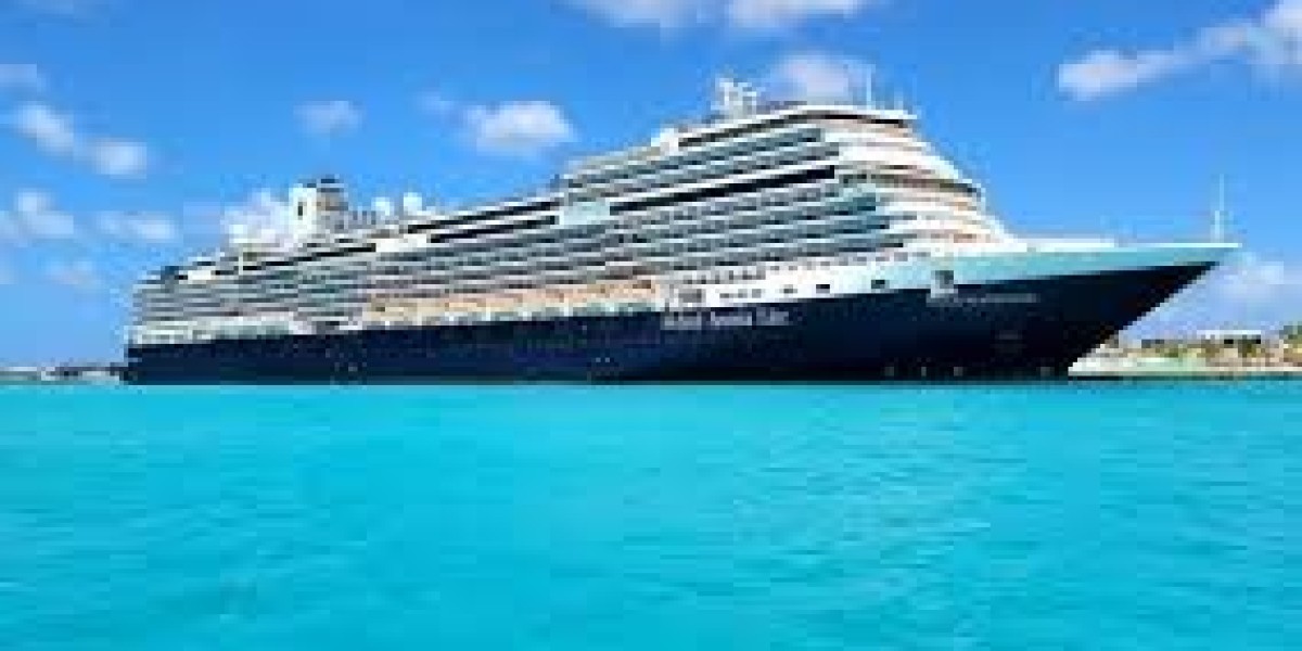 Can I Change Names After Booking a Holland America Line Cruise?