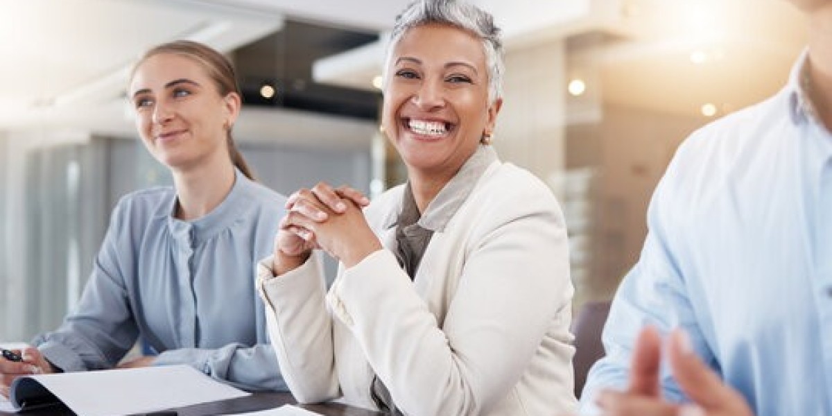 What is a Communication Coach for Female Leaders?