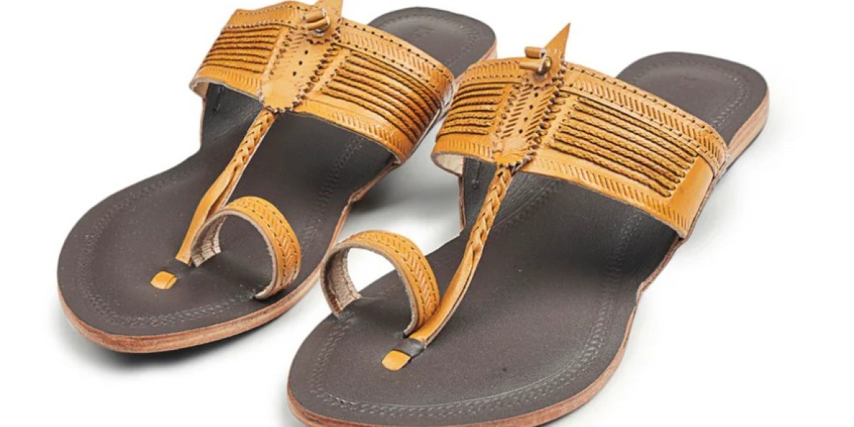 Stepping into Timeless Elegance: The Women In Elegant Dual Kolhapuri Chappal