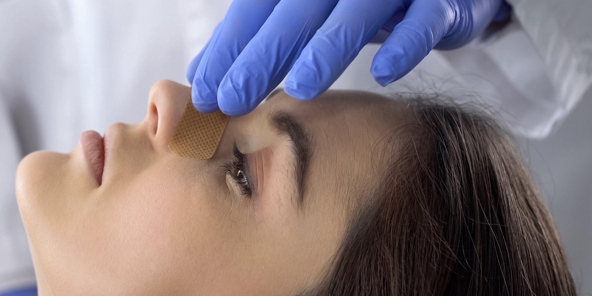 How to Choose the Best Surgeon for Rhinoplasty in Islamabad