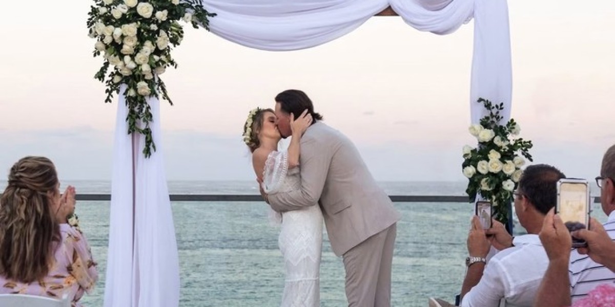 Dream Weddings in Paradise: Why You Need a Cabo San Lucas Wedding Planner